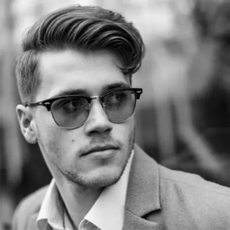 Modern Hair Style & Mens Parlour